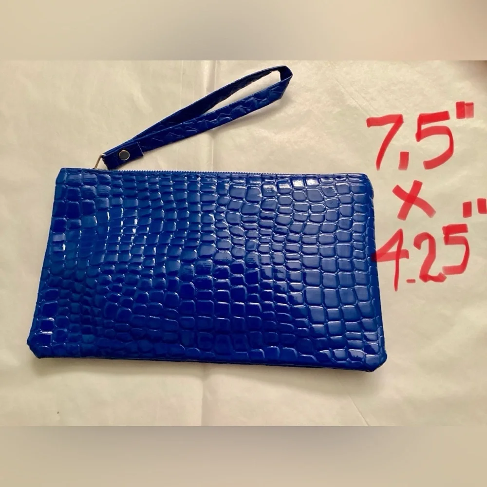 New! Royal Blue Wristlet Vegan